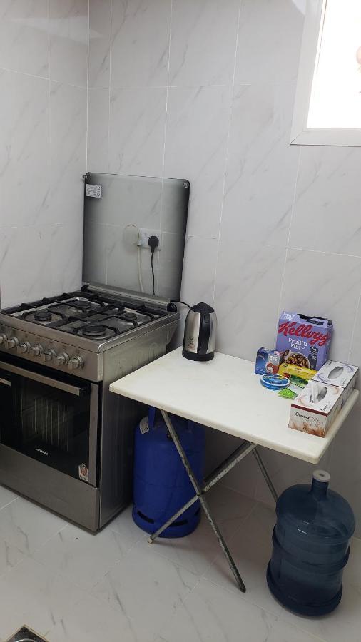 Yahia Guest House Abu Dhabi Eksteriør billede