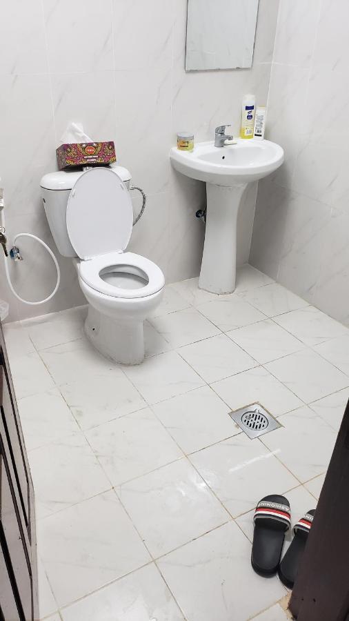 Yahia Guest House Abu Dhabi Eksteriør billede